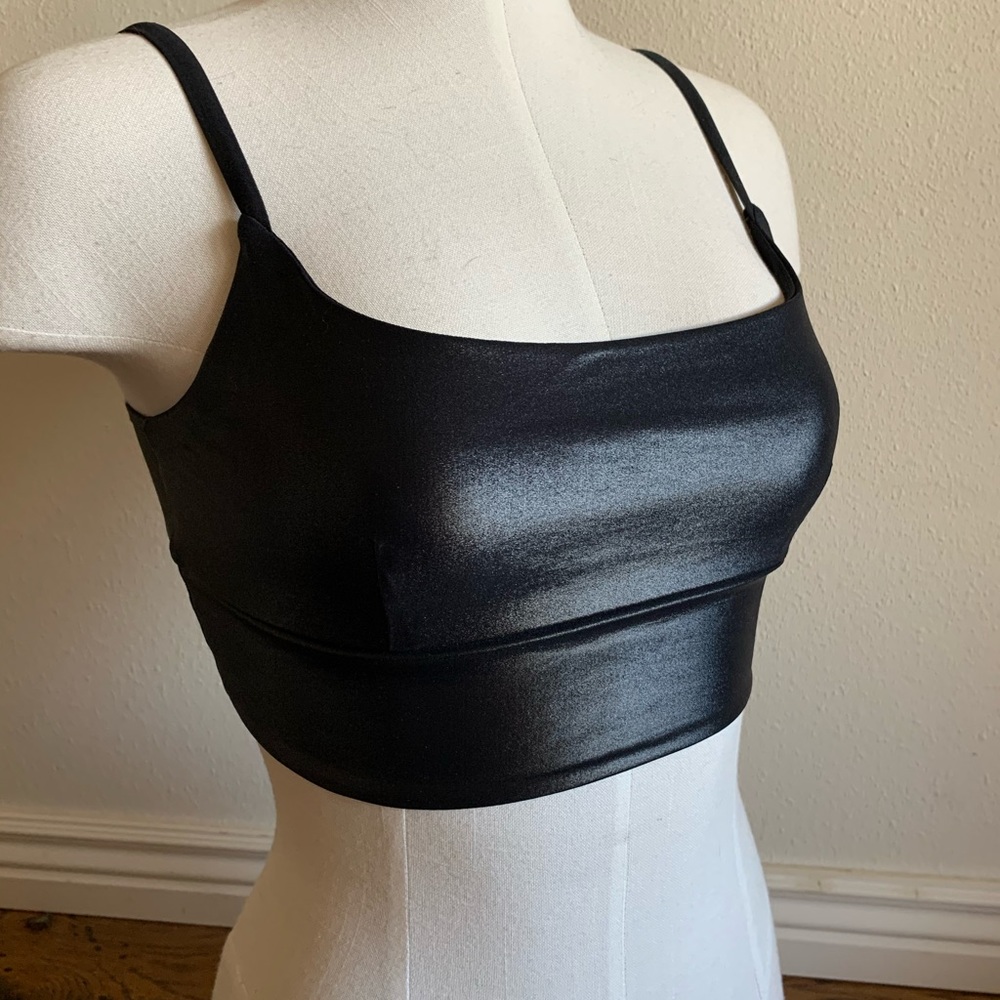 Carbon 38 Takara Shine sports bra